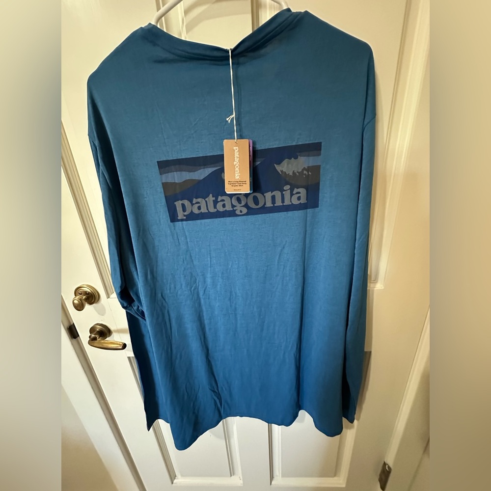 NWT PATAGONIA Men’s Capilene Cool Daily Graphic Tee LongSleeve XXL/2XL Wavy Blue